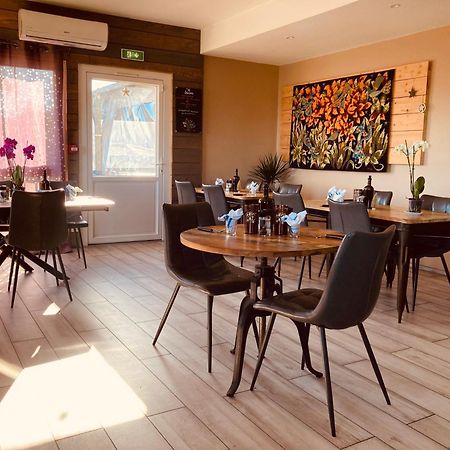 Lodges Du Camping Les 4 Saisons Grane Bagian luar foto