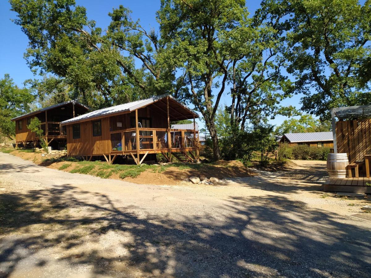 Lodges Du Camping Les 4 Saisons Grane Bagian luar foto