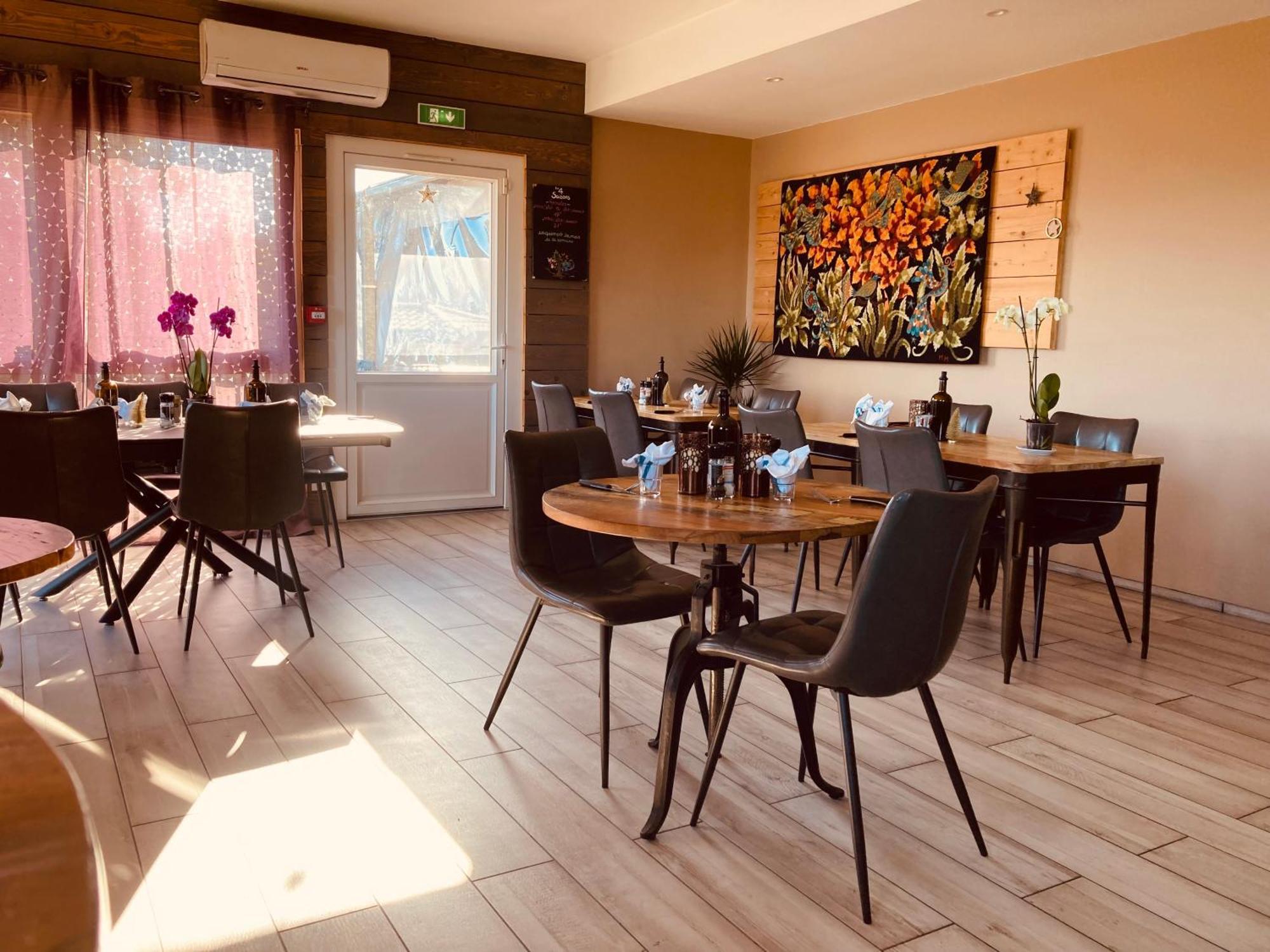 Lodges Du Camping Les 4 Saisons Grane Bagian luar foto